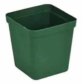 Square plastic pot 8cm - Green